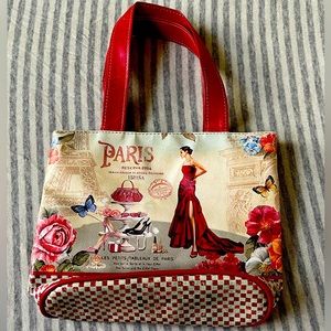 Cute vintage Paris purse